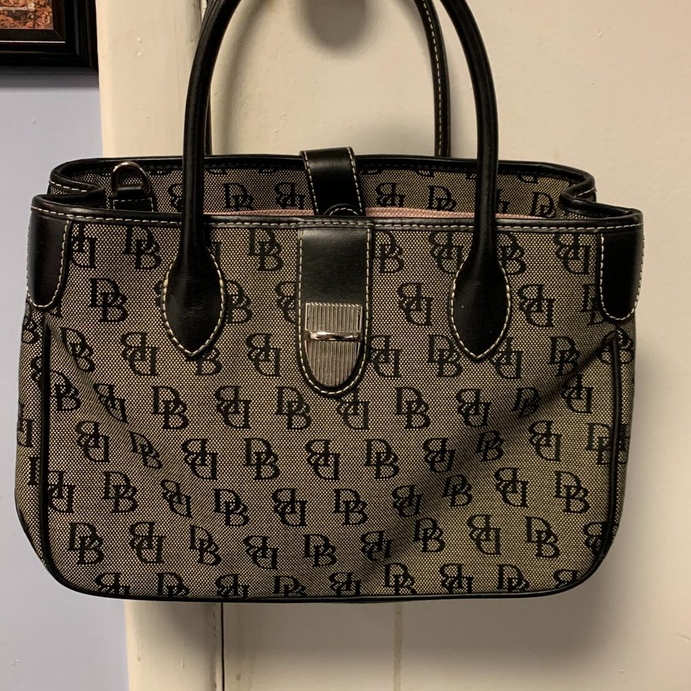 Dooney & Bourke Handbag